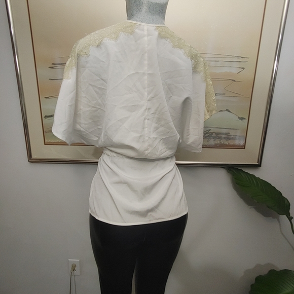 Kenneth Cole Top White Size XS - Picture 4 of 9